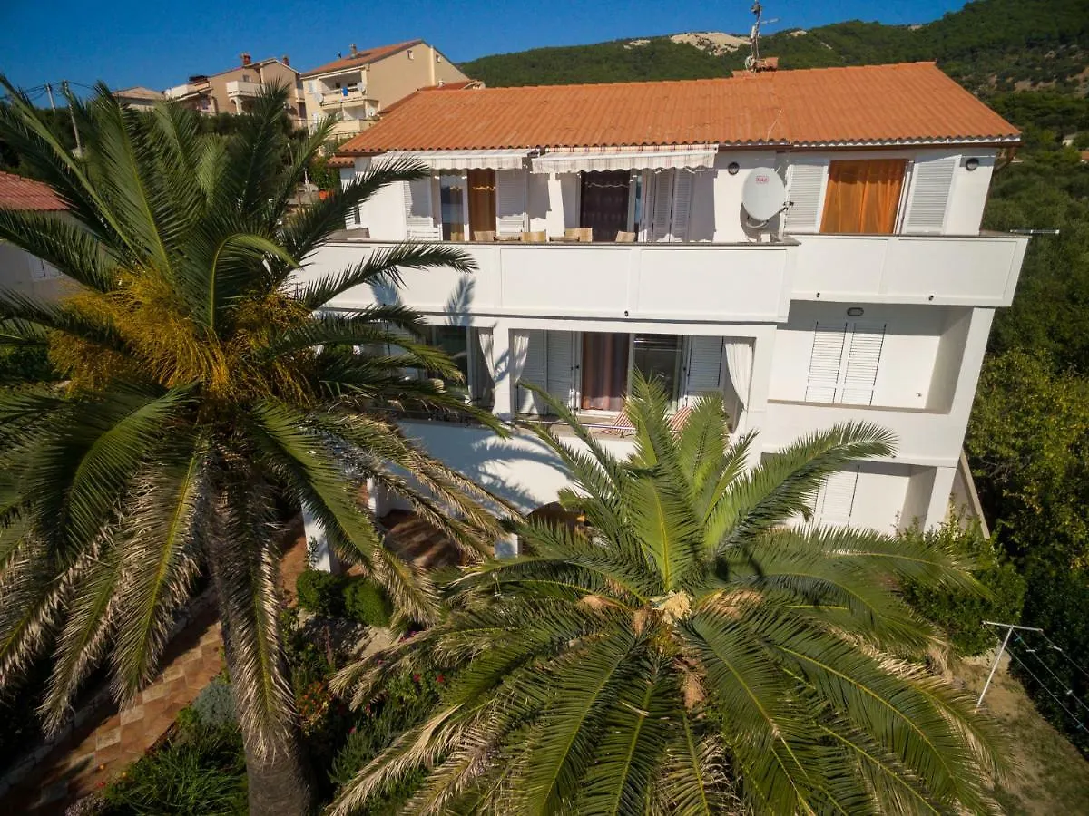 Apartments Ajka Rab Town